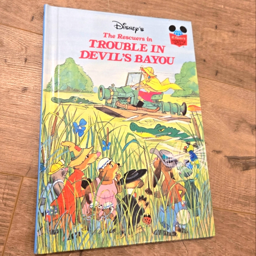 📚 Vintage Disney's Rescuers In Trouble in‎ Devil's Bayou Book Summer Reading